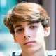 Lukas M.